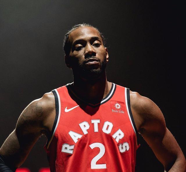 在禁区内完 在禁区内完