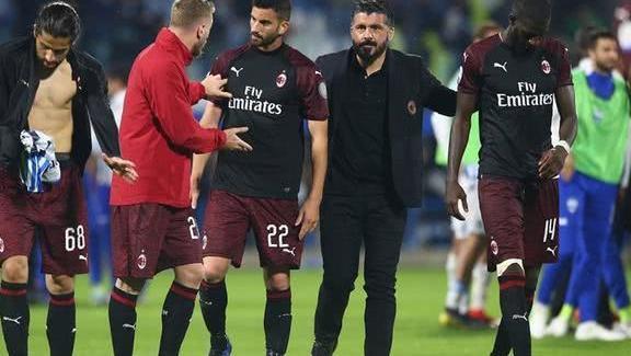 自由球员市 自由球员市