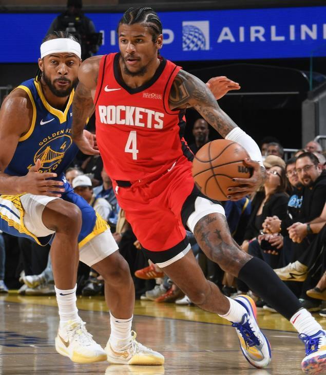 线的一垒手 线的一垒手